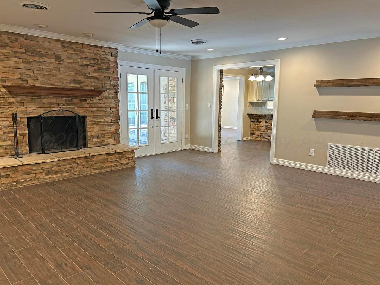https://bt-photos.global.ssl.fastly.net/amarillo/1280_boomver_1_26-4705-2.jpg