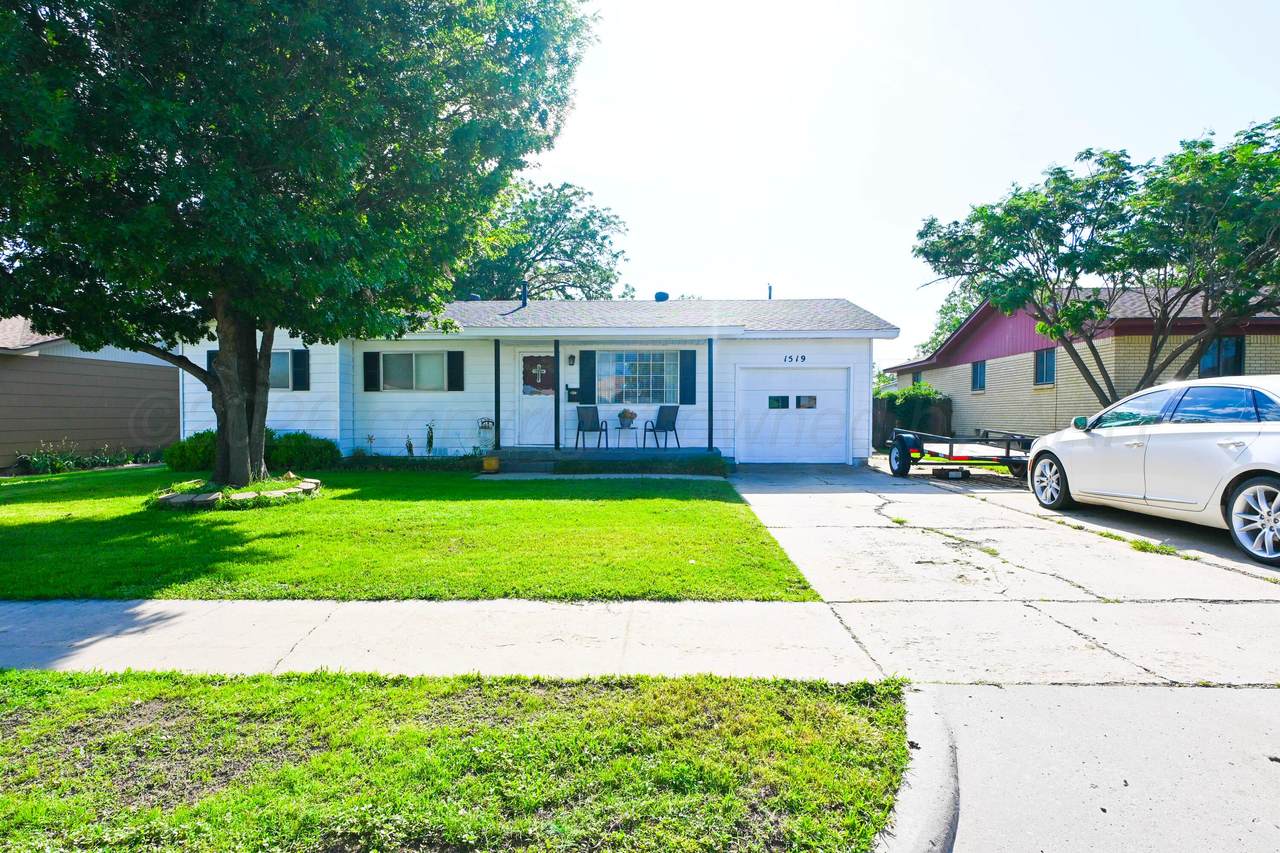 1519 Faulkner Street - Photo 1