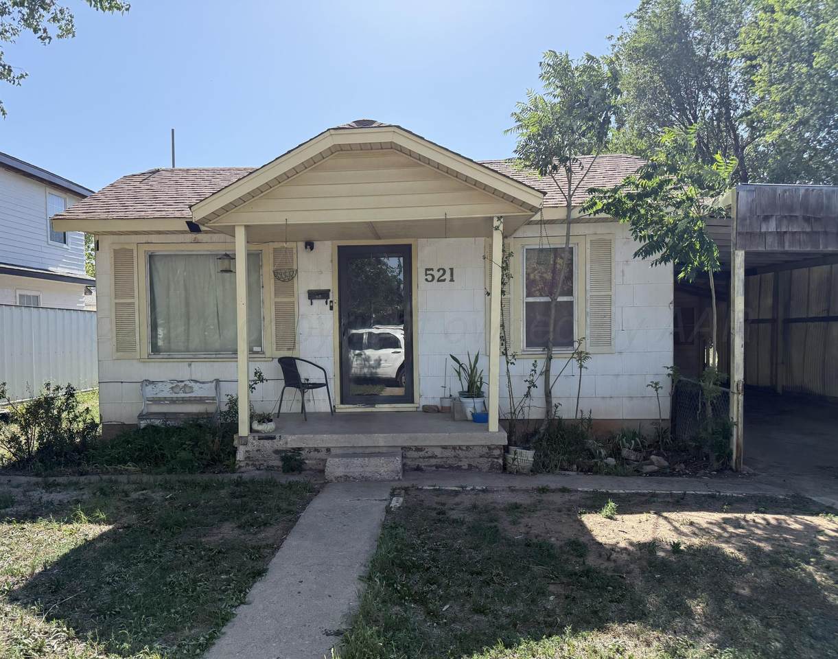 521 Dwight Street - Photo 1