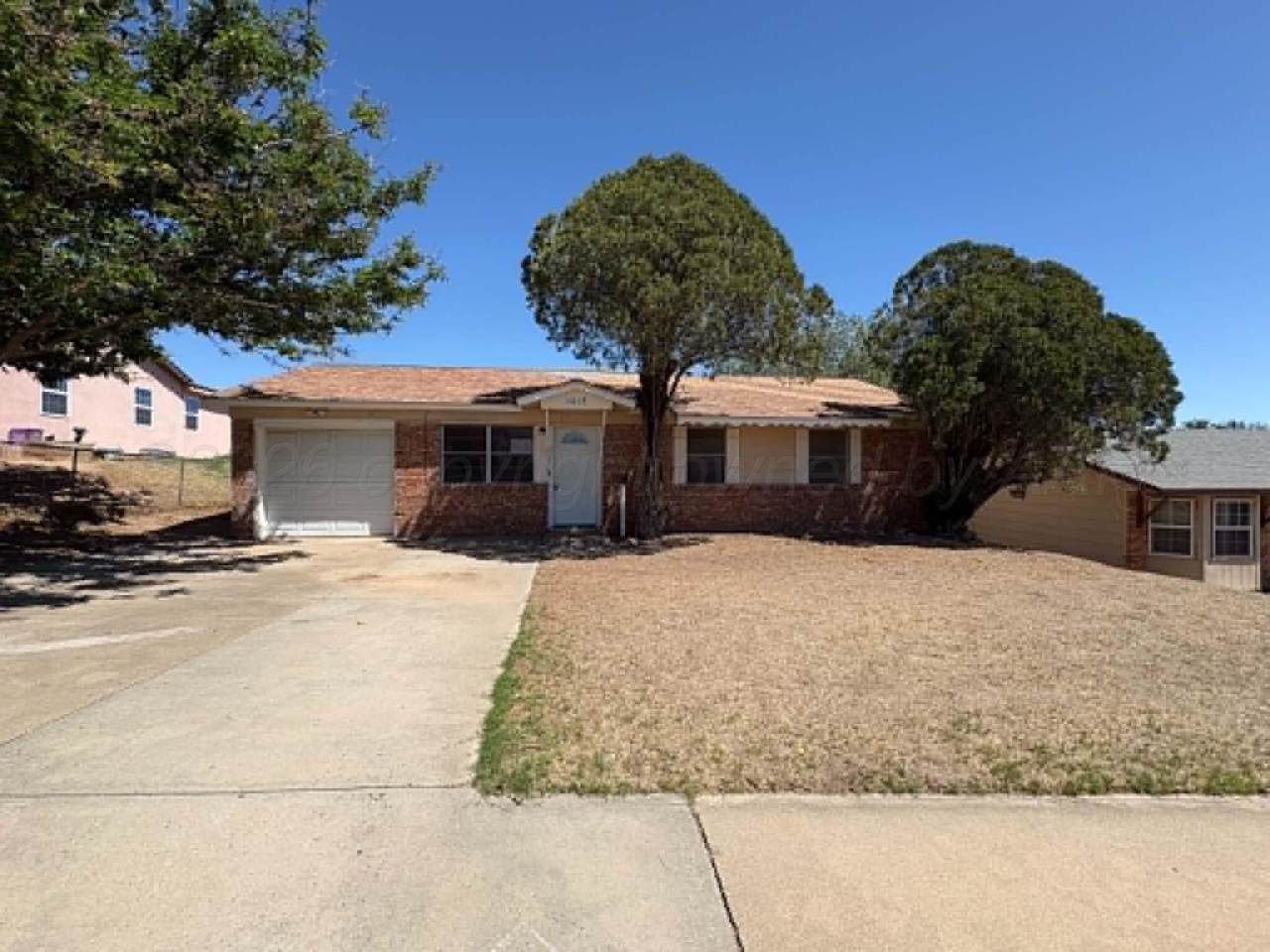 1015 Pecan Street - Photo 1