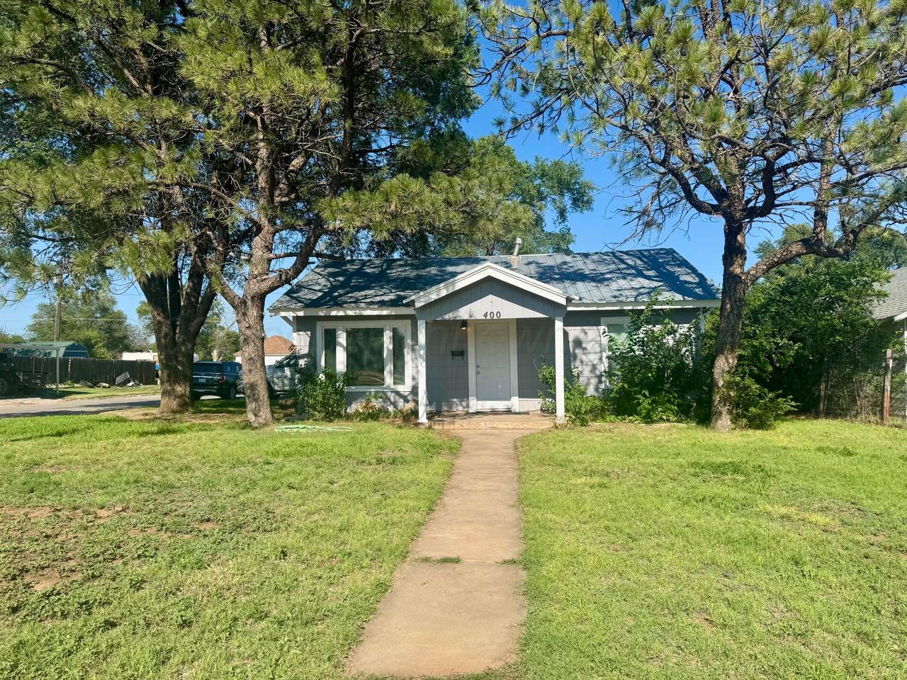 400 Madden Street - Photo 1