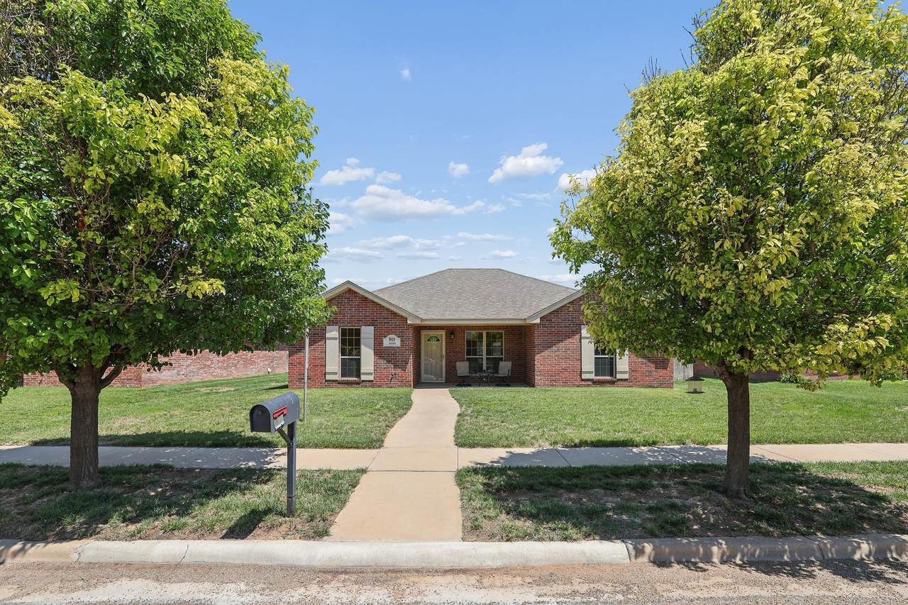9818 Asher Avenue - Photo 1