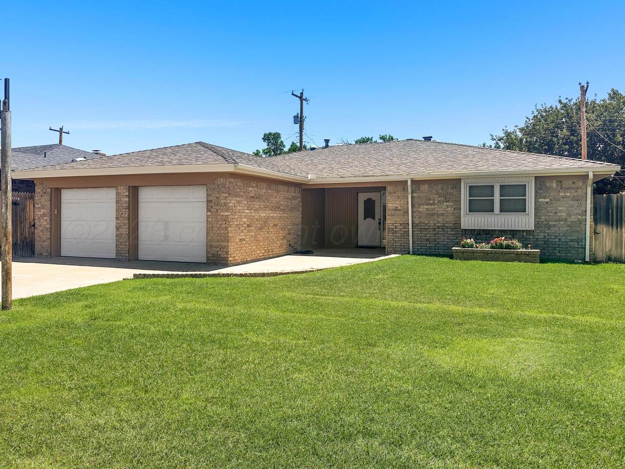 1511 Canyon Drive - Photo 1