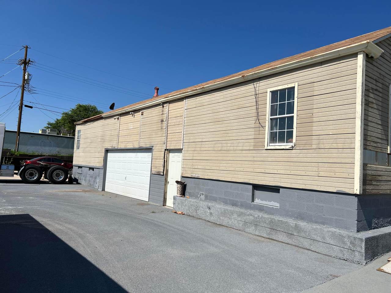 816 Monroe Street - Photo 1