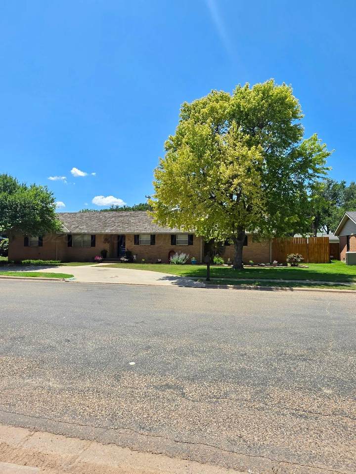 704 Gibner Drive - Photo 1