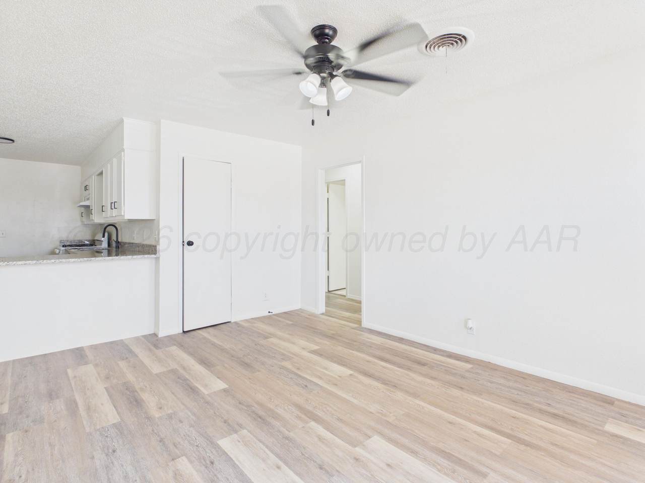 https://bt-photos.global.ssl.fastly.net/amarillo/1280_boomver_1_26-5577-2.jpg