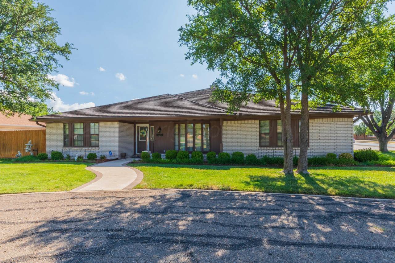 2300 Duncan Street - Photo 1