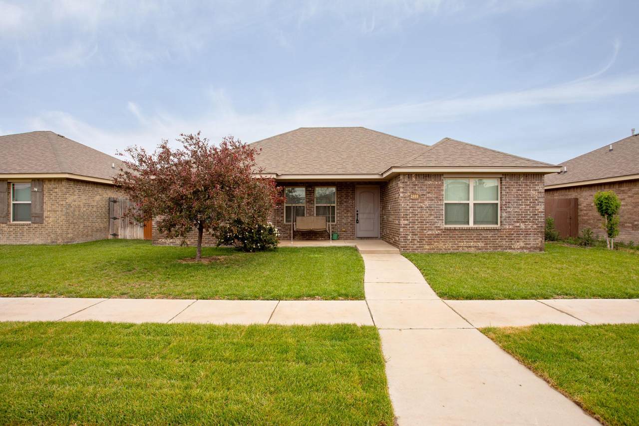 2800 Simkins Lane - Photo 1