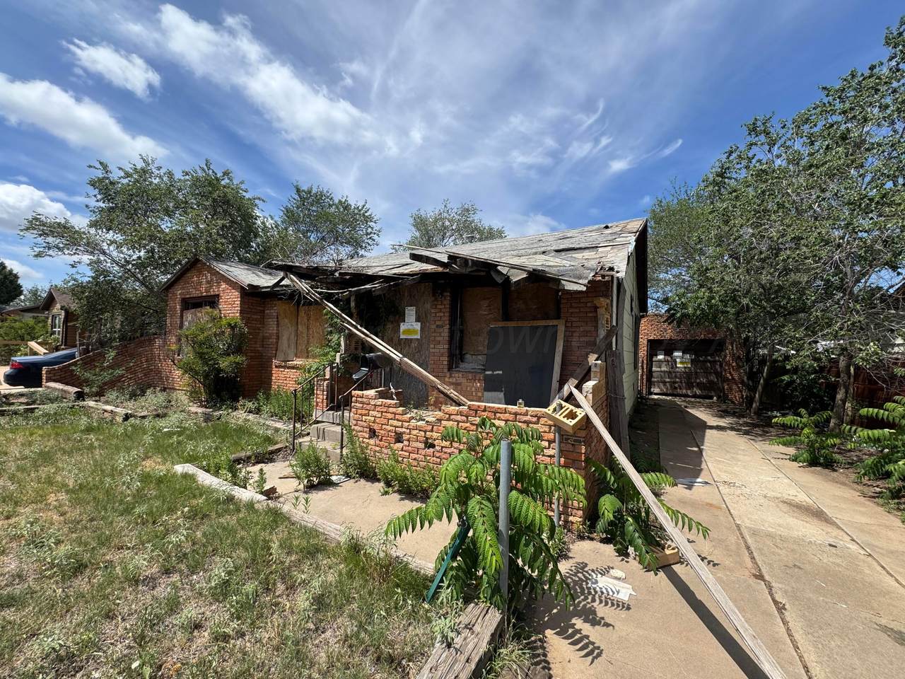 2201 Woodland Street - Photo 1