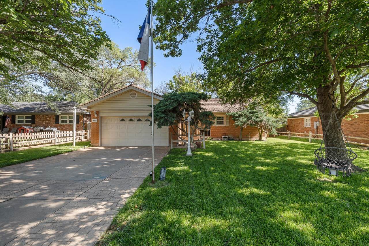 5306 Erik Avenue - Photo 1