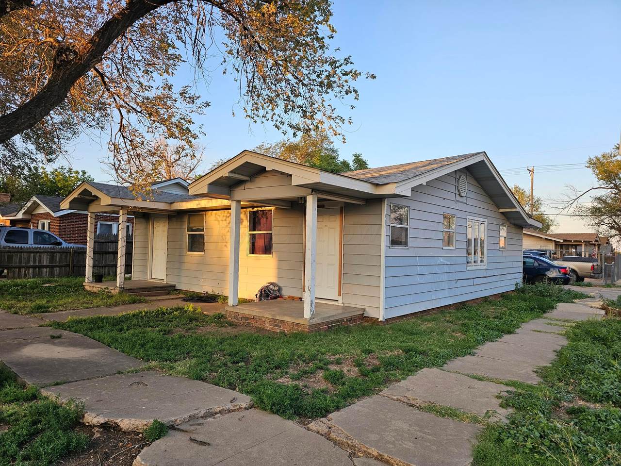 411 Florida Street - Photo 1