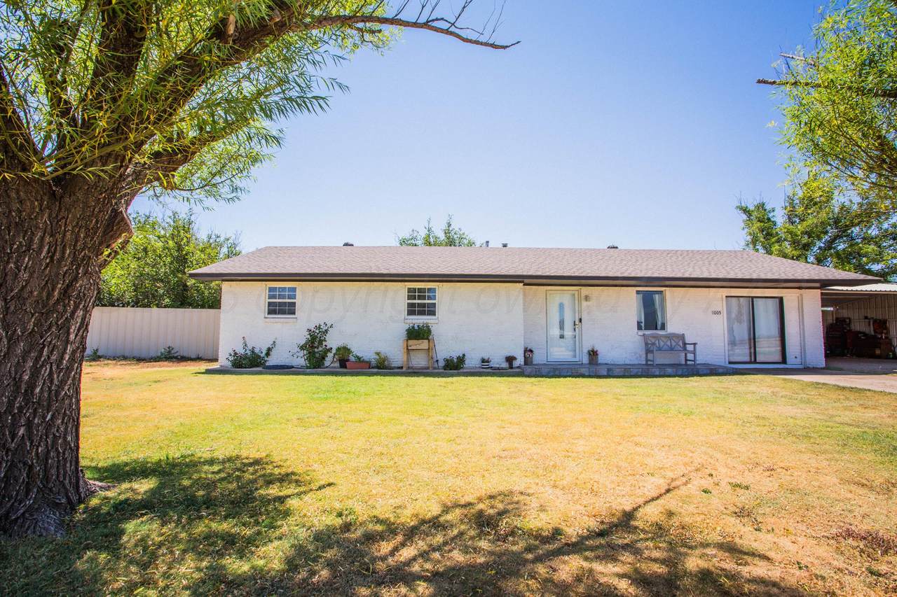1005 Dallas Avenue - Photo 1