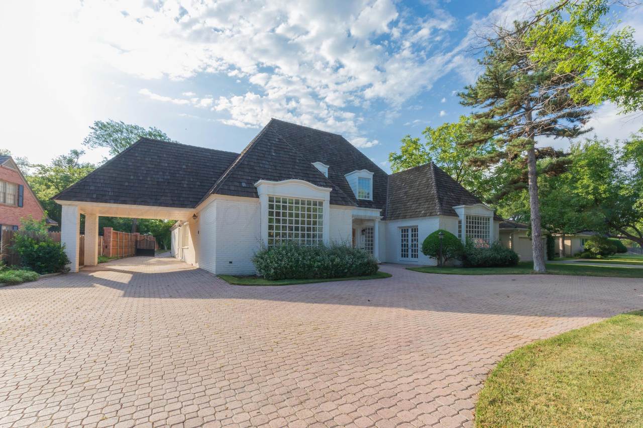 3207 Parker Street - Photo 1