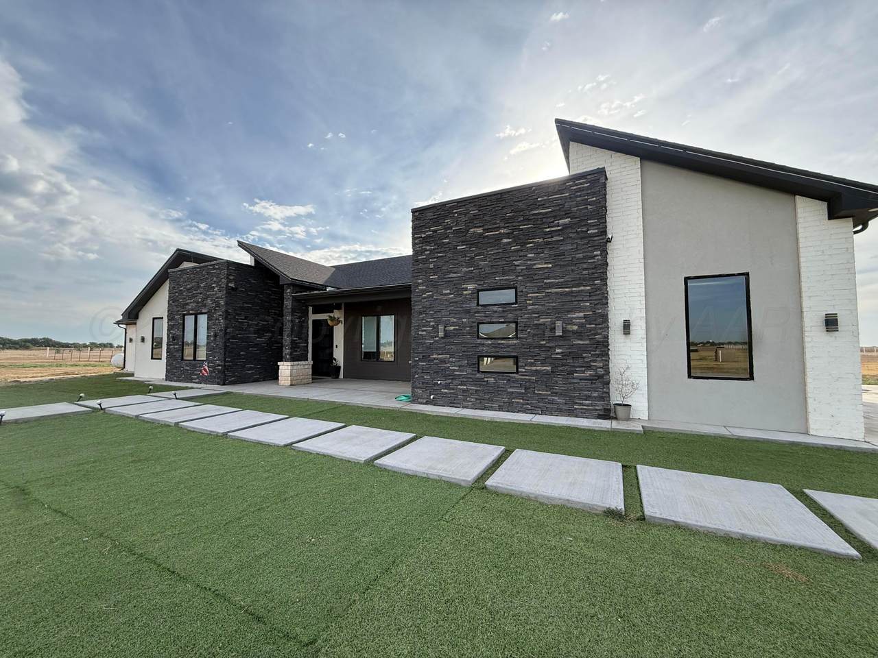 10820 Travis Lane - Photo 1