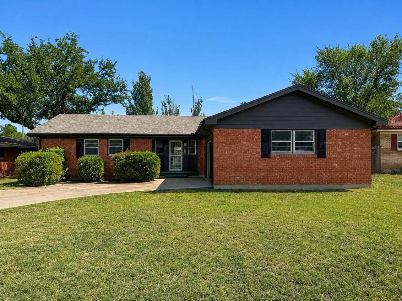 5307 Emil Avenue - Photo 1
