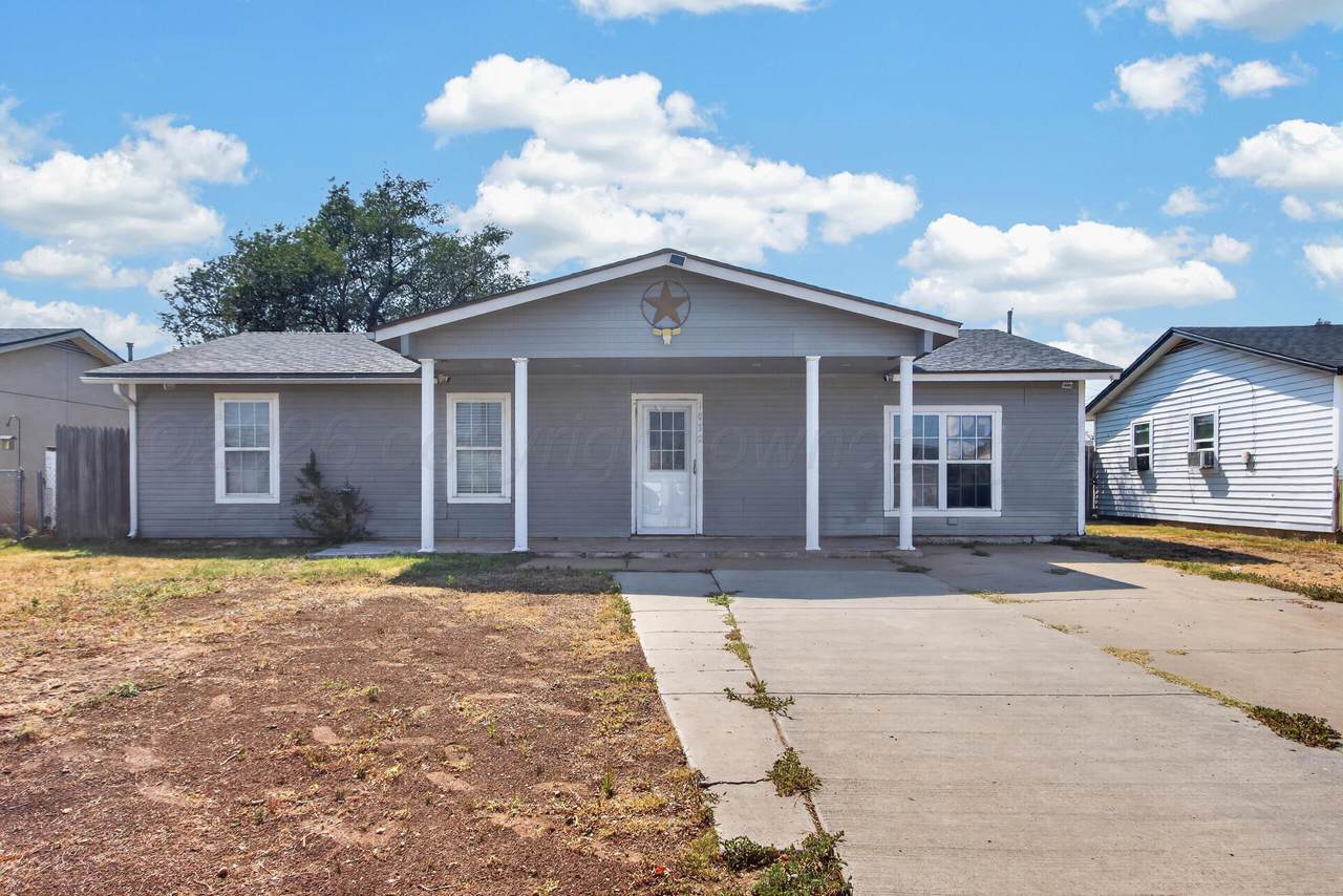 1032 Stuart Drive - Photo 1