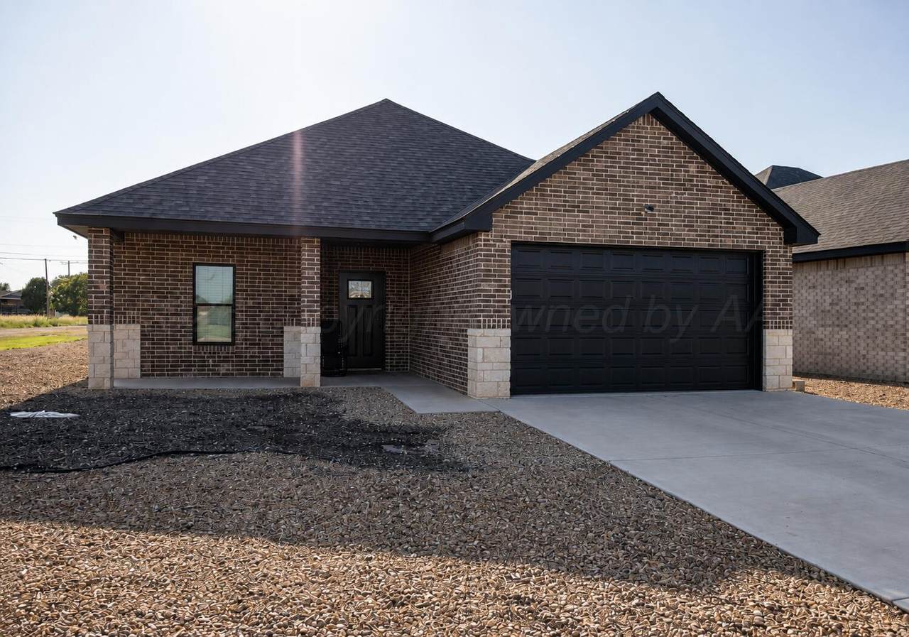 1501 Main Street - Photo 1