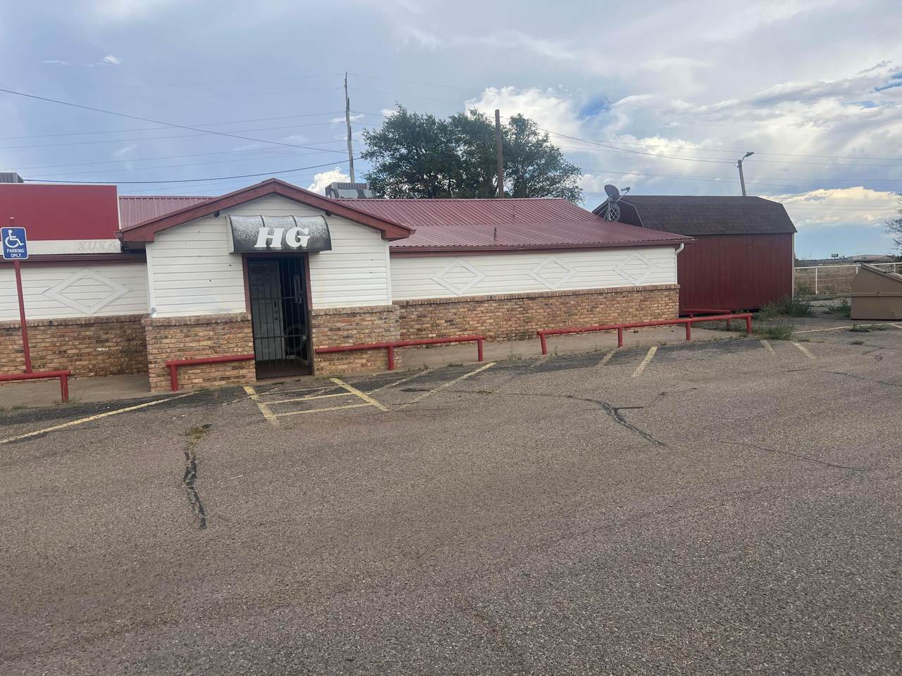 7702 Amarillo Boulevard - Photo 1