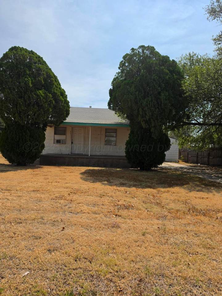 401 Allen - Photo 1