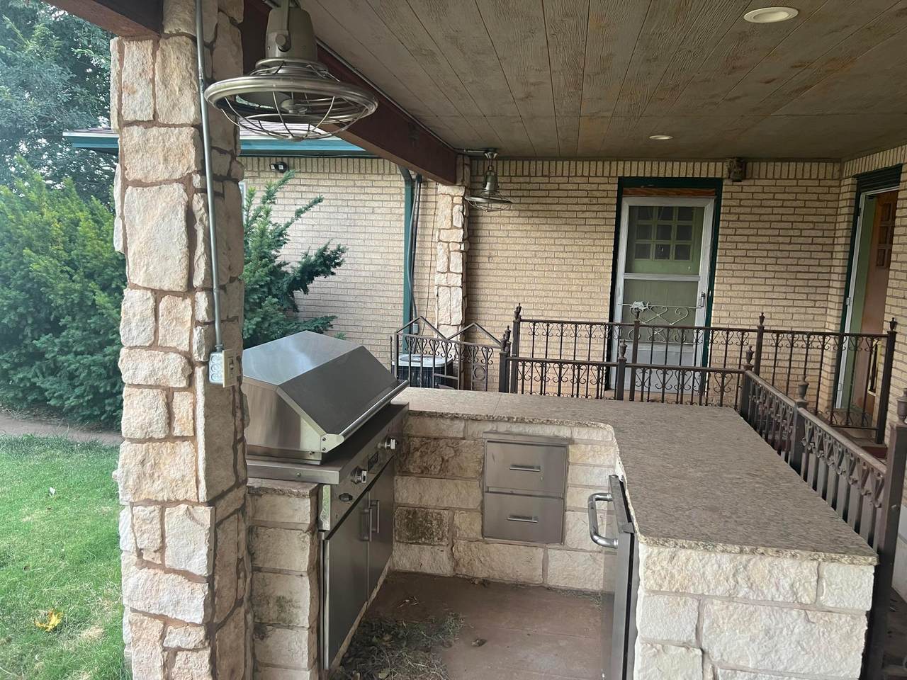https://bt-photos.global.ssl.fastly.net/amarillo/1280_boomver_1_26-6857-2.jpg