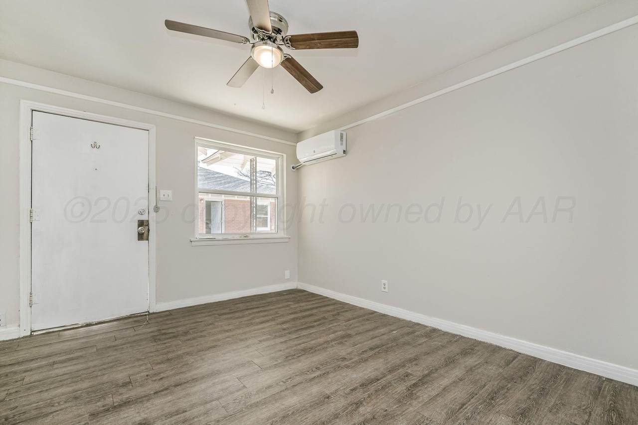 2306 8TH #2 Avenue - Photo 1