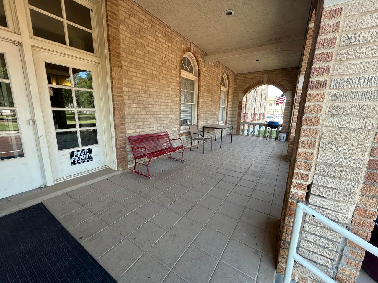 120 Russell Street - Photo 1