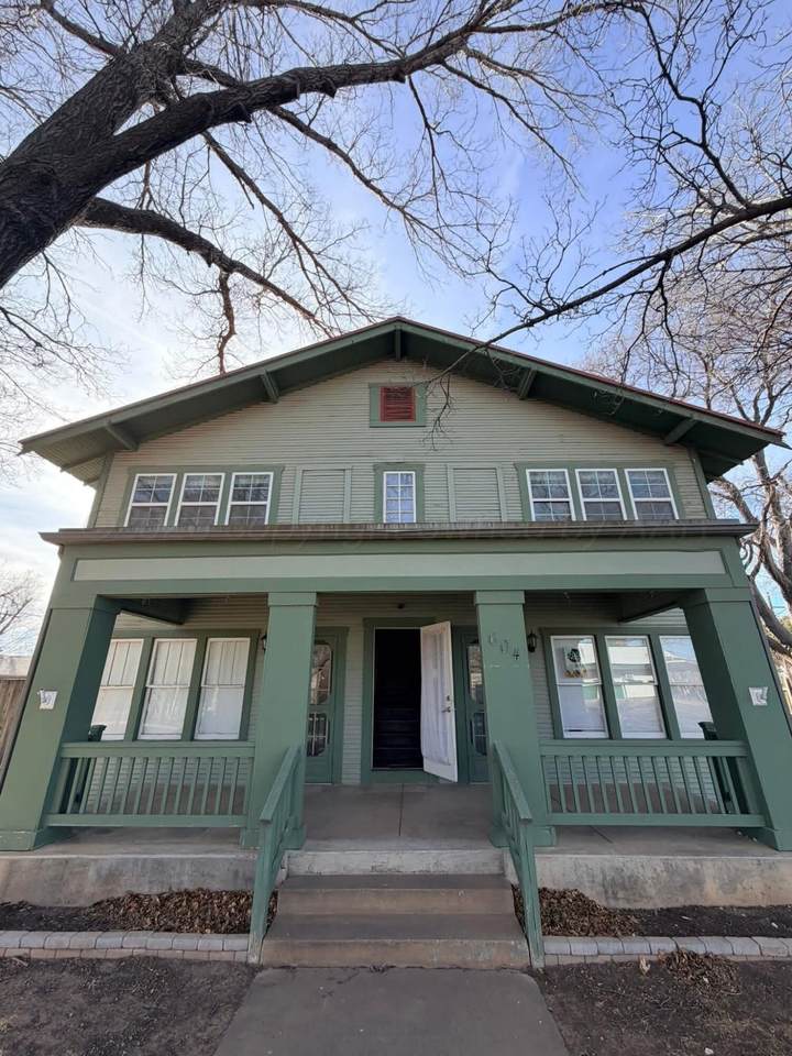 604 Maryland Street - Photo 1