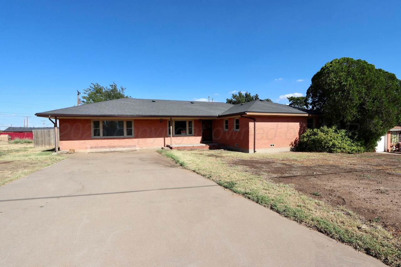 2102 Hughes Street - Photo 1