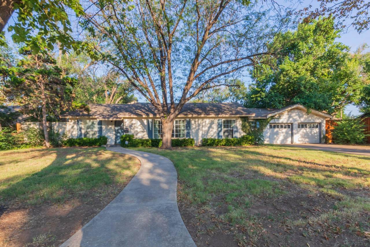 3214 Parker Street - Photo 1