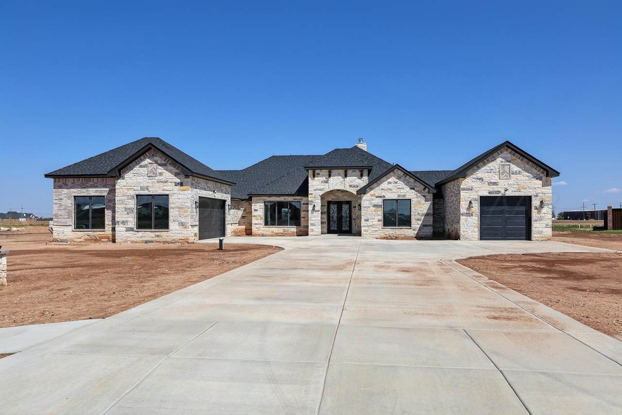 11661 Twin Hills Drive - Photo 1