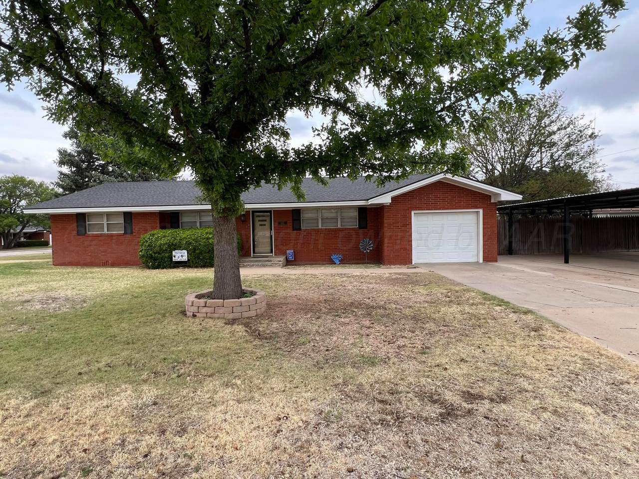 401 Purnell Avenue - Photo 1