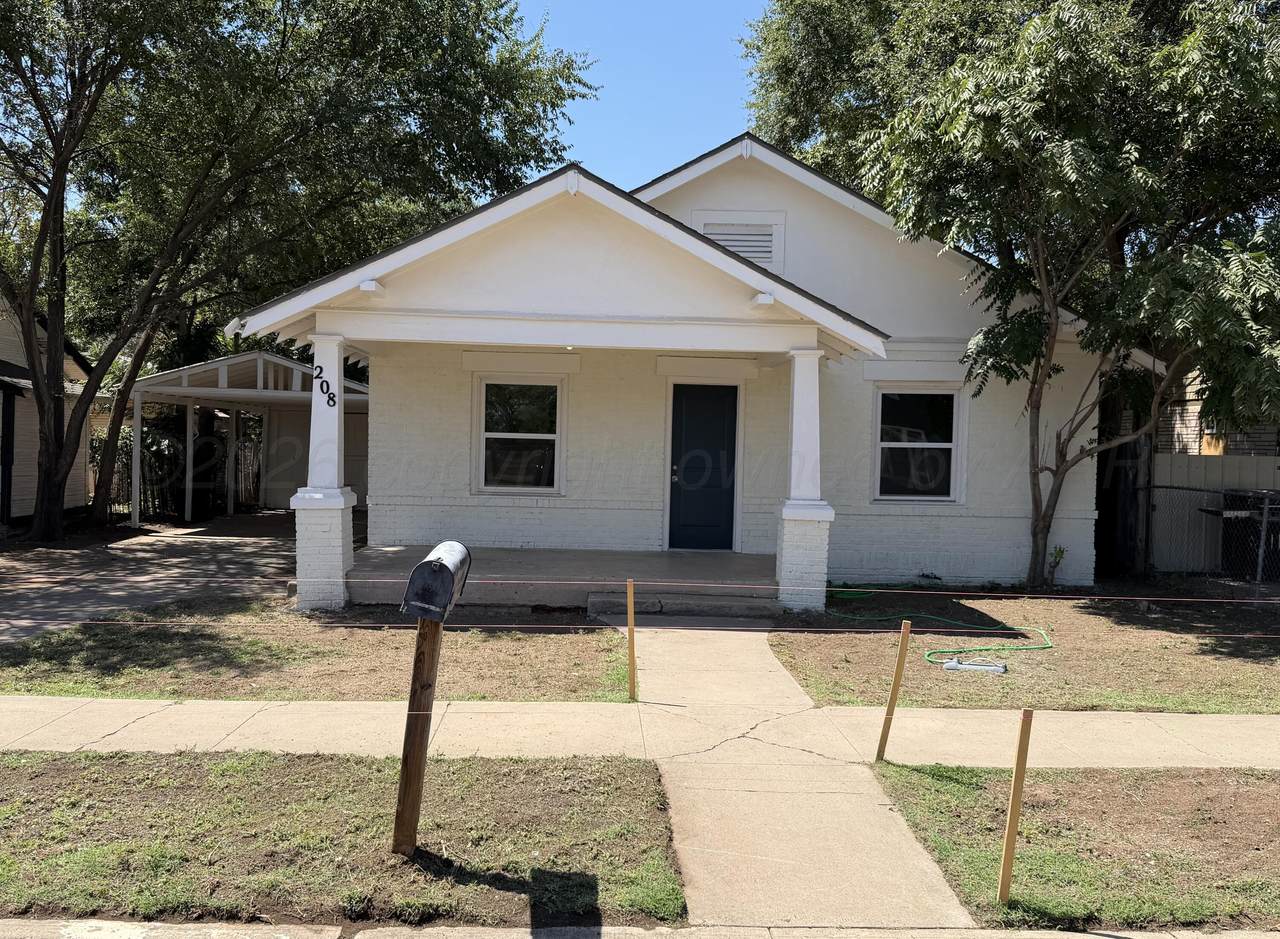 208 Kentucky Street - Photo 1