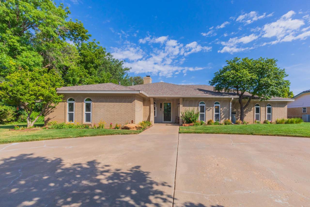 6602 Roxton Drive - Photo 1