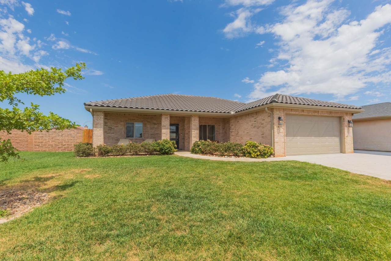 1430 Merlot Boulevard - Photo 1