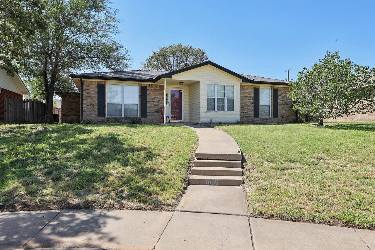 1005 Sterling Drive - Photo 1