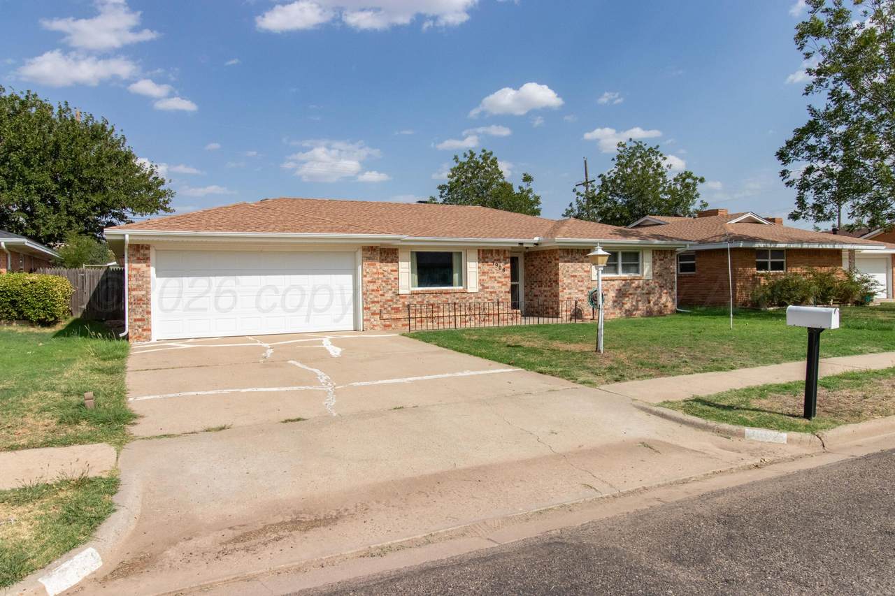 1908 Lynn Street - Photo 1