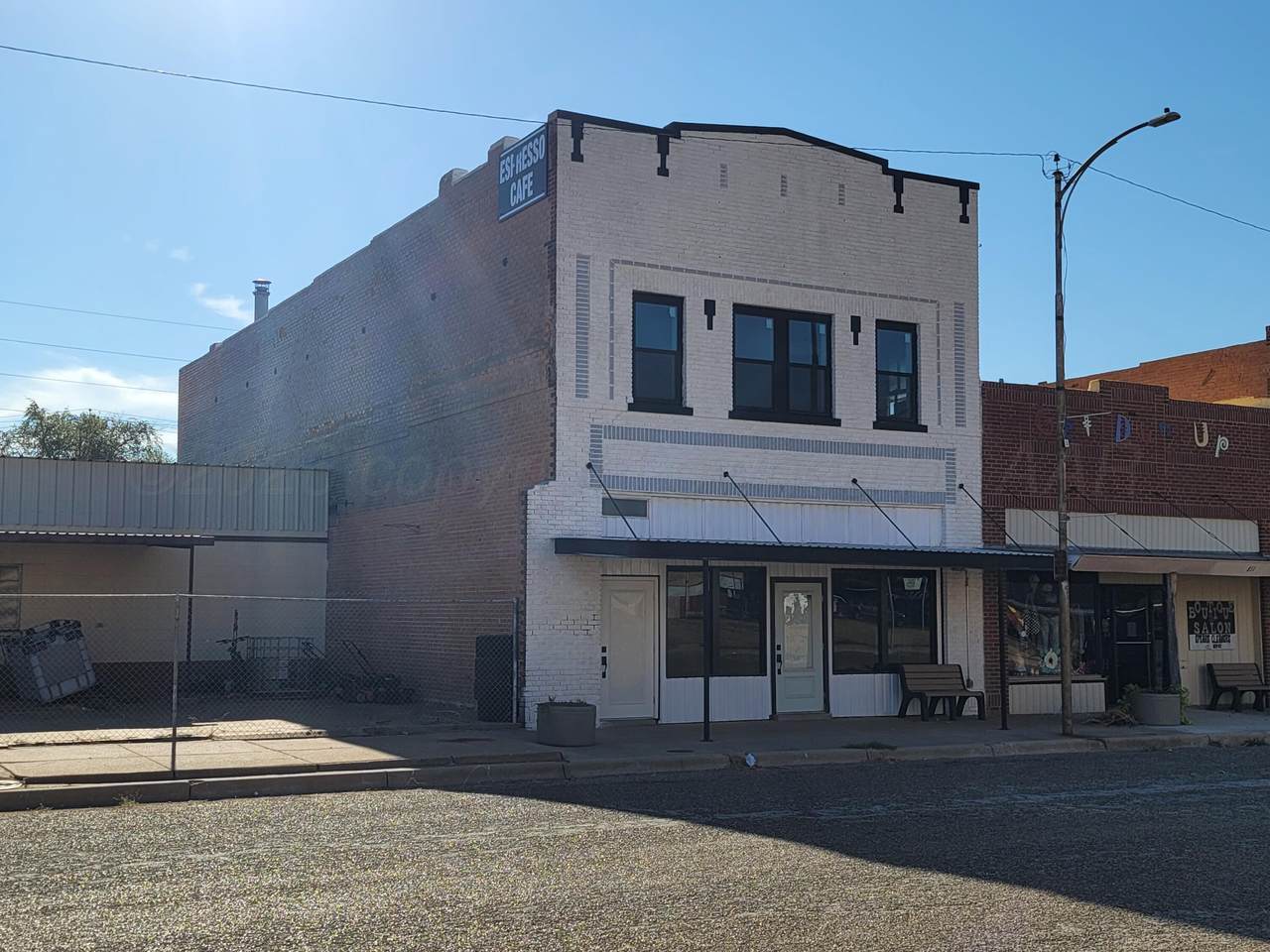 809 8th Street - Photo 1
