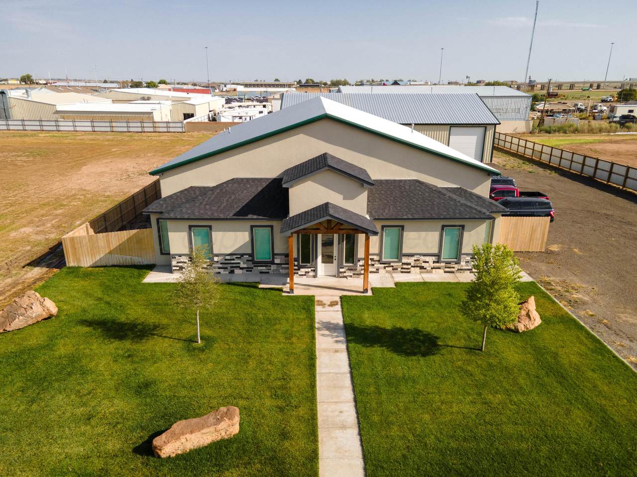 https://bt-photos.global.ssl.fastly.net/amarillo/1280_boomver_1_26-7232-2.jpg