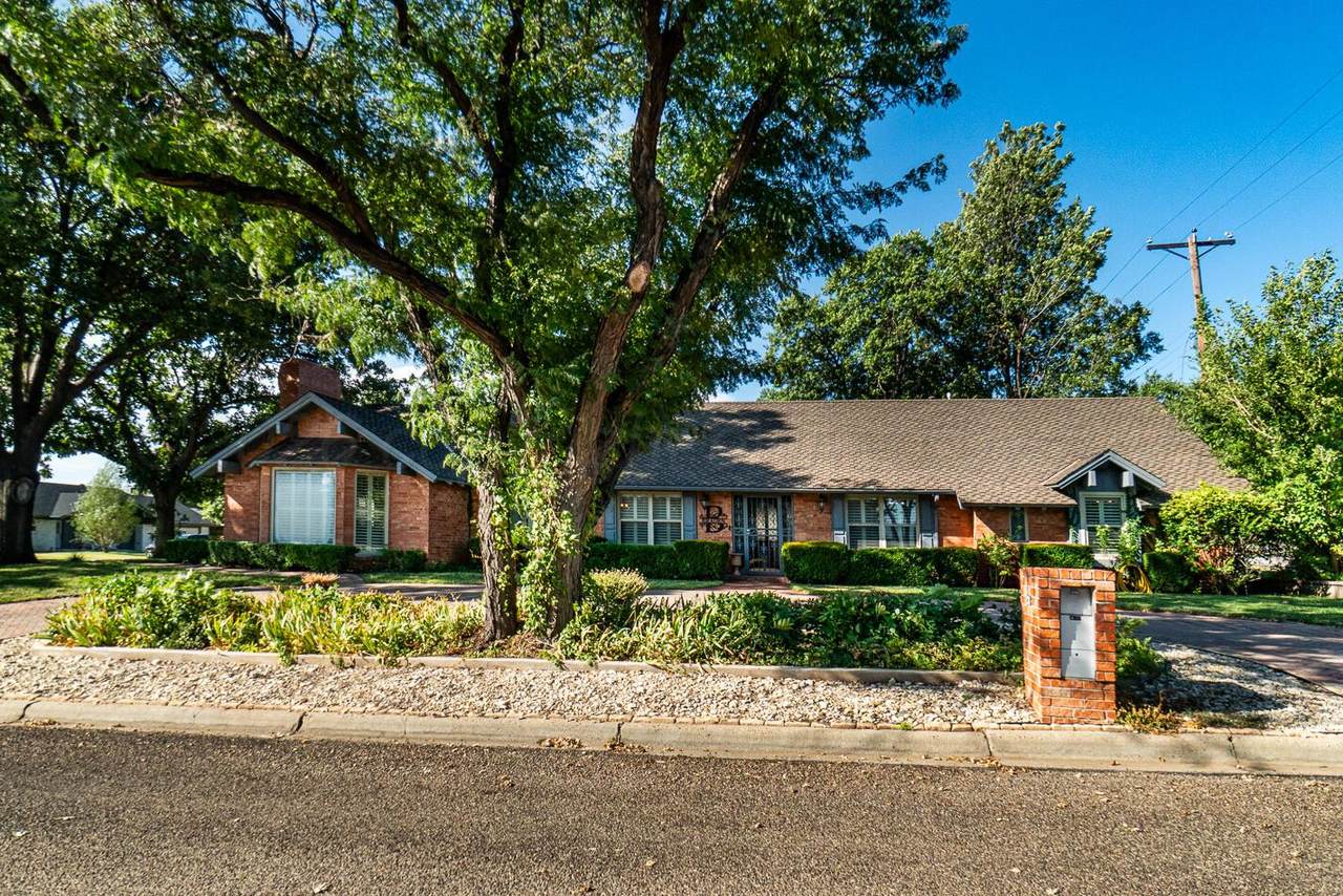 228 Skycrest Street - Photo 1