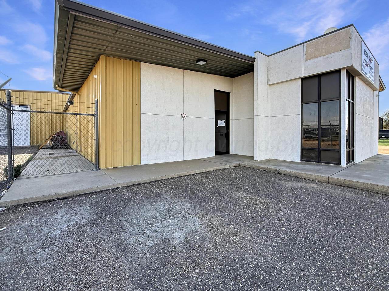 https://bt-photos.global.ssl.fastly.net/amarillo/1280_boomver_1_26-7410-2.jpg