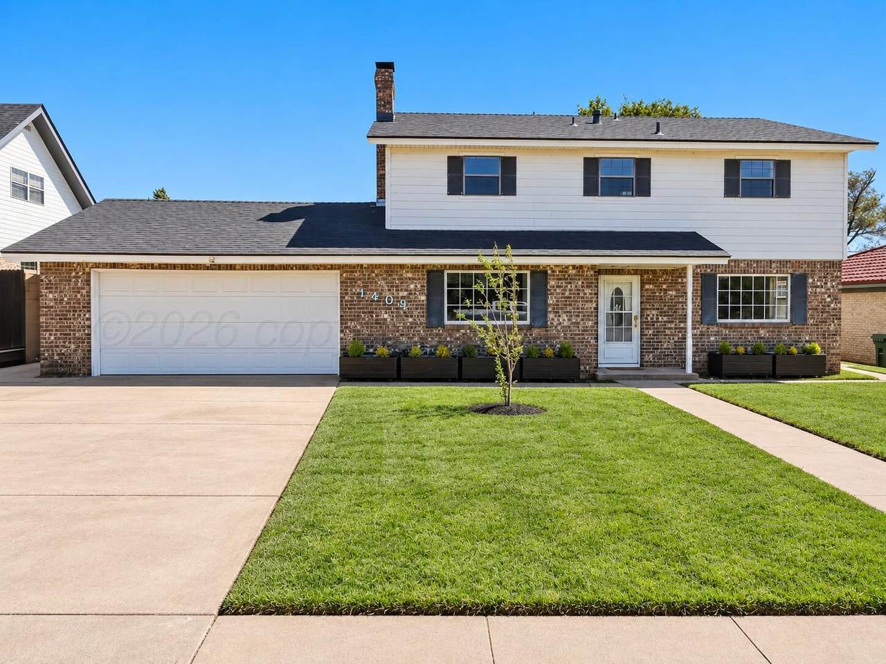 1409 Bluebonnet Street - Photo 1