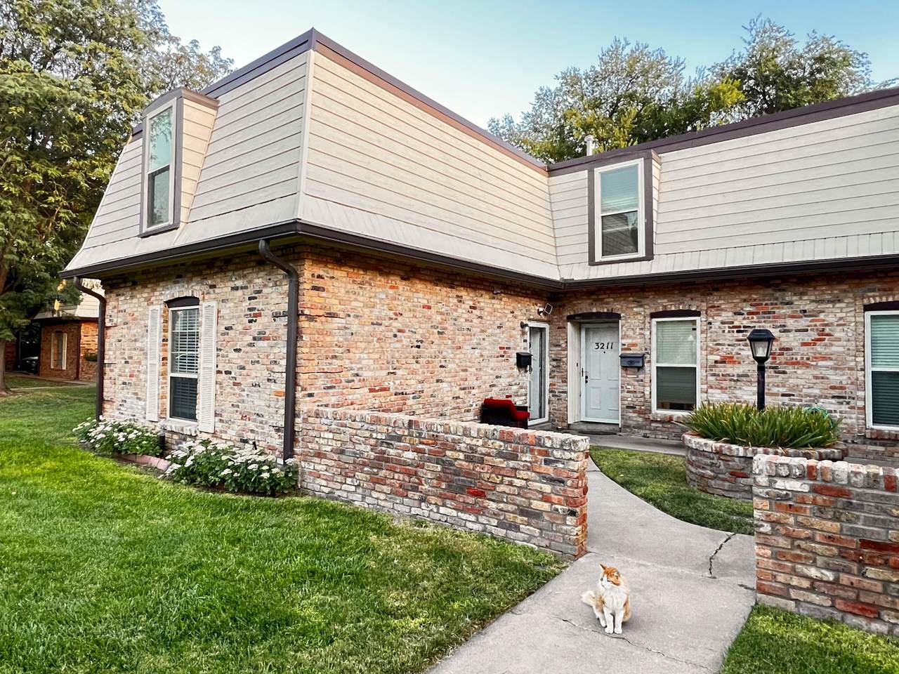 3209 Villa Place - Photo 1