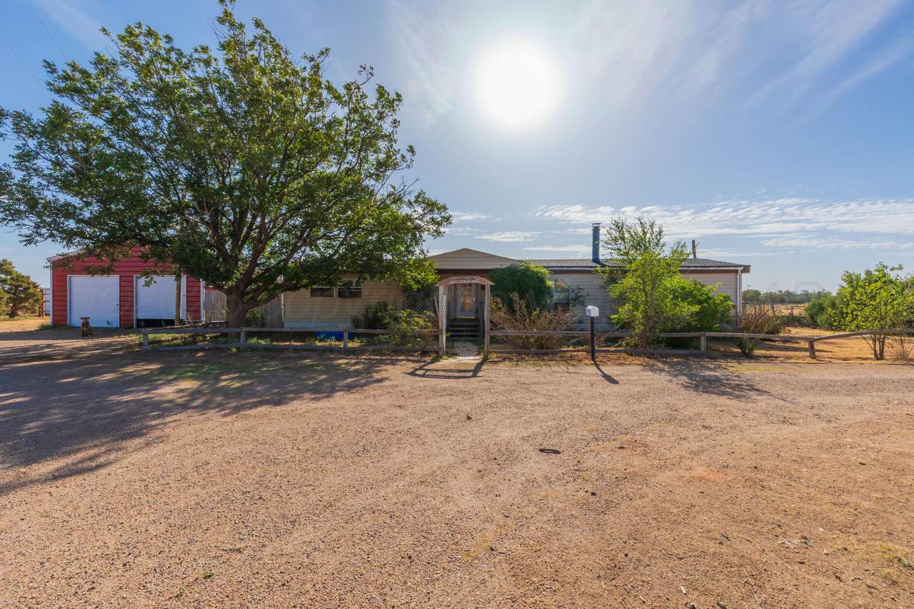 23095 Windmill Road - Photo 1