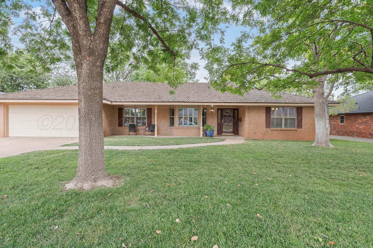 3801 Carlton Drive - Photo 1