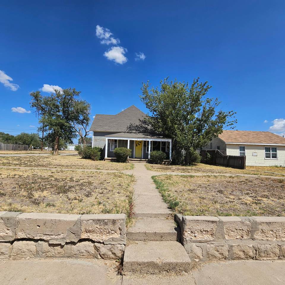 1201 3RD Avenue - Photo 1
