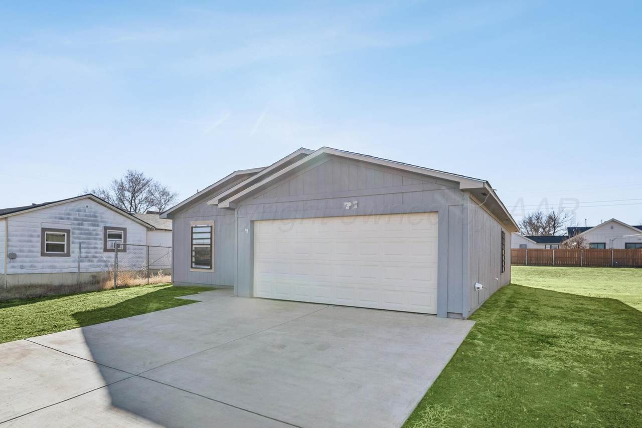 1909 20TH Avenue - Photo 1