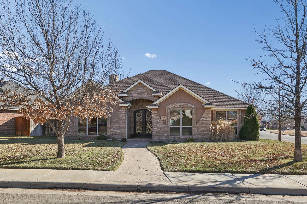 7909 London Court - Photo 1