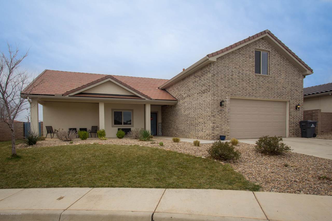 1005 Zinfandel Ave - Photo 1