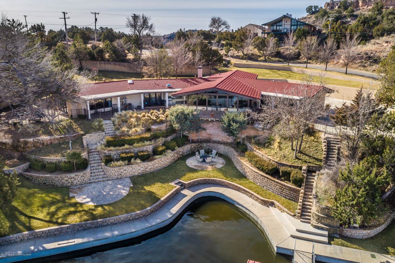605 Shore Dr - Photo 1