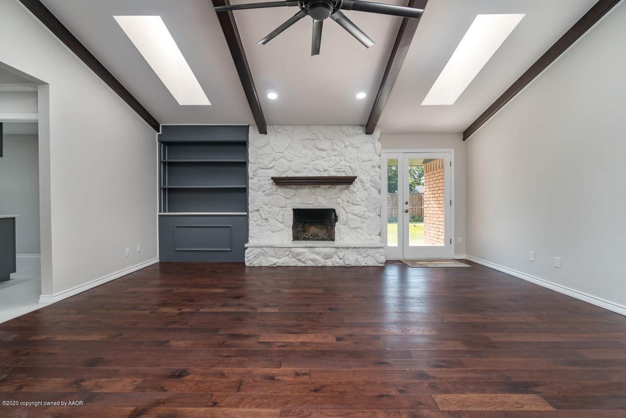8415 Pomona Dr - Photo 1